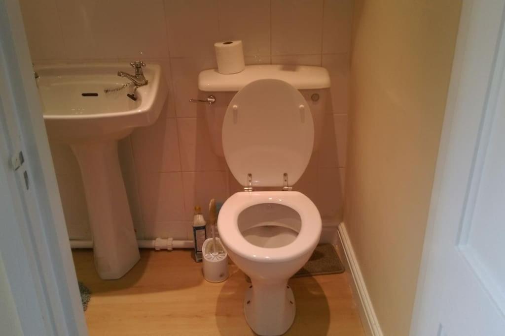 Spacious Cosy Apartment Llandudno Luaran gambar