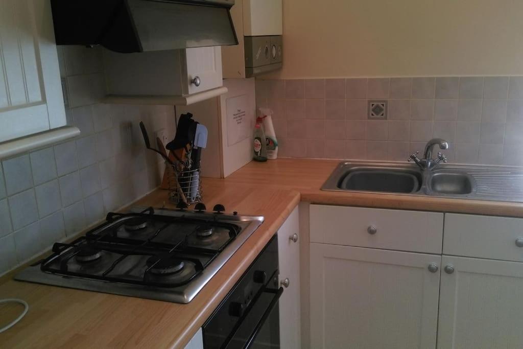 Spacious Cosy Apartment Llandudno Luaran gambar