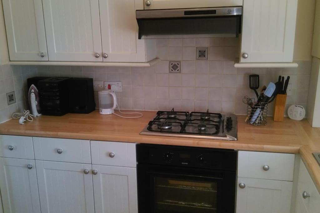 Spacious Cosy Apartment Llandudno Luaran gambar